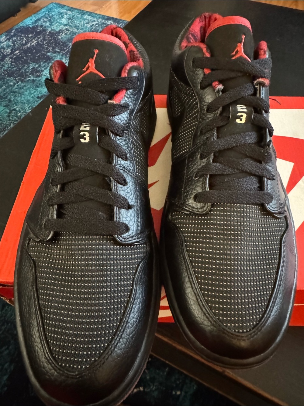 Jordan 1 Retro Low ‘Black Silver Red’ Size 10M/11.5W. Great Condition - Picture 4 of 13